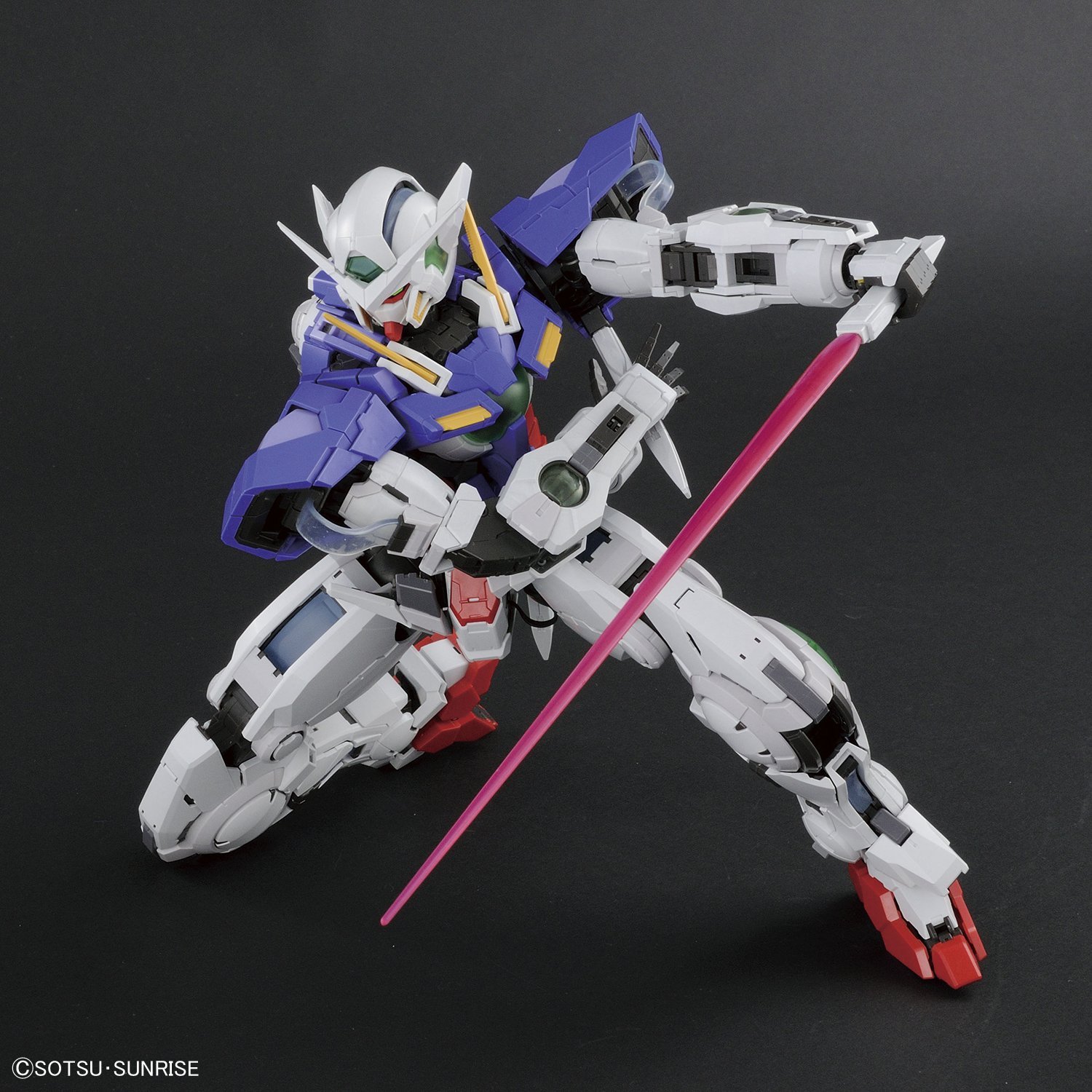 Bandai 1/60 PG exia picture 10 posture with full saber sword [00 10 anniversary]