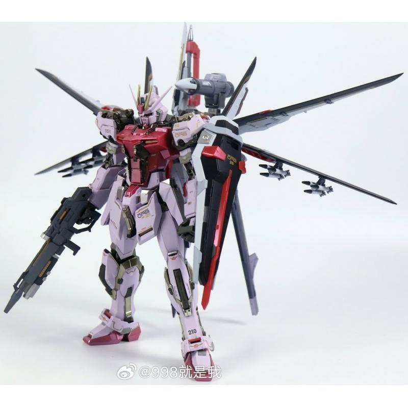 Daban 8835 MB 1/100 Strike Rouge with metal inner frame