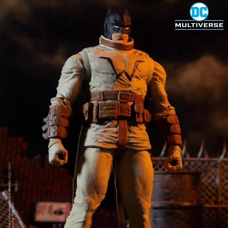 DC BUILD-A WV3 - LAST NIGHT ON EARTH - BRUCE WAYNE
