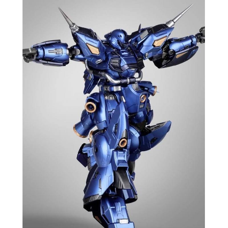 Zero Boundary Toys 1/100 DarkWave Plastic Model Kit with Diecast Inner Frame