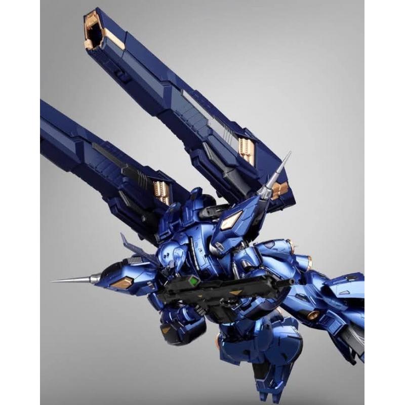 Zero Boundary Toys 1/100 DarkWave Plastic Model Kit with Diecast Inner Frame