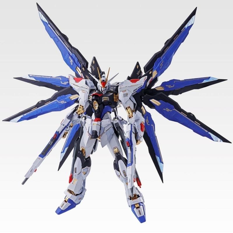 Daban 8802S 1/100 MB Soul Blue Strike Freedom Gundam - Metal Build alike ver. with Metal Composite Skeleton