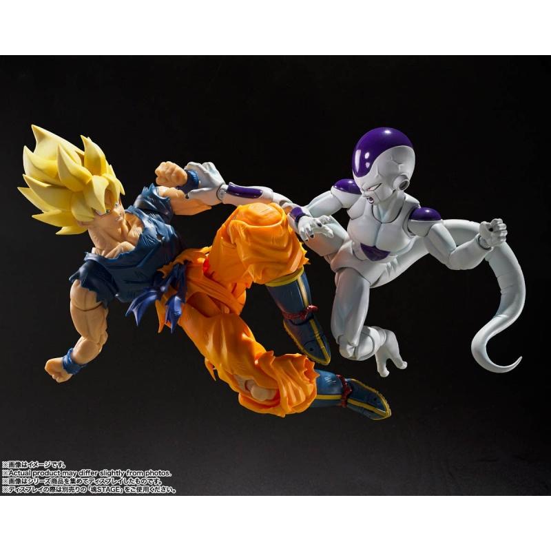 S.H.Figuarts Frieza Fourth Form (The Universe's Bottomless Power)