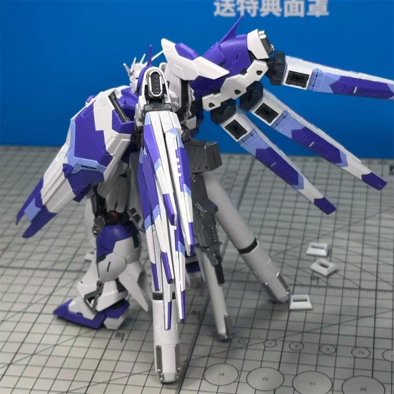 Zhu Jiang Model RG 1/144 Hi-Nu Gundam Plastic Model Kit