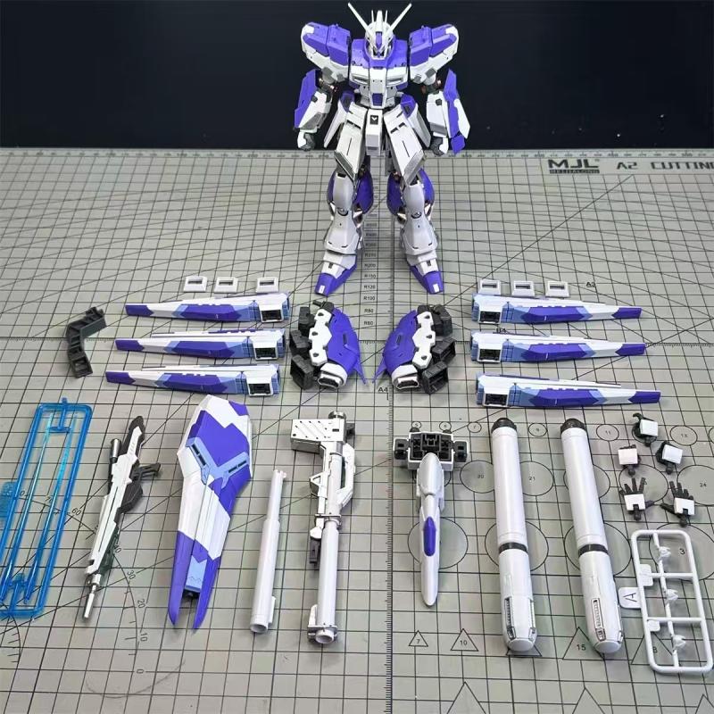 Zhu Jiang Model RG 1/144 Hi-Nu Gundam Plastic Model Kit