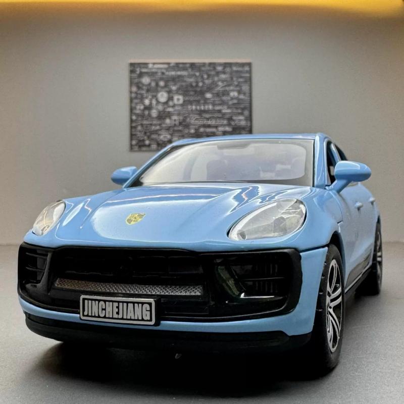 LiJiaXin 1/32 Porsche Macan Diecast Alloy Light & Sound Pull-back Off-road Car Model (Black)