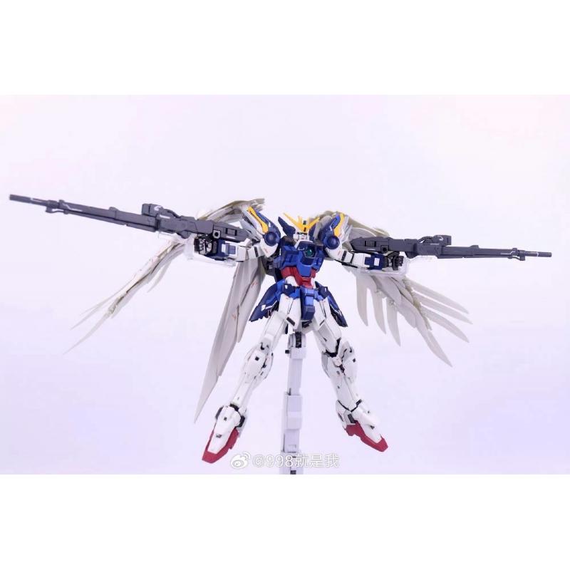 Daban 8840 Wing Gundam Zero EW model kit with Alloy Metal Inner frame
