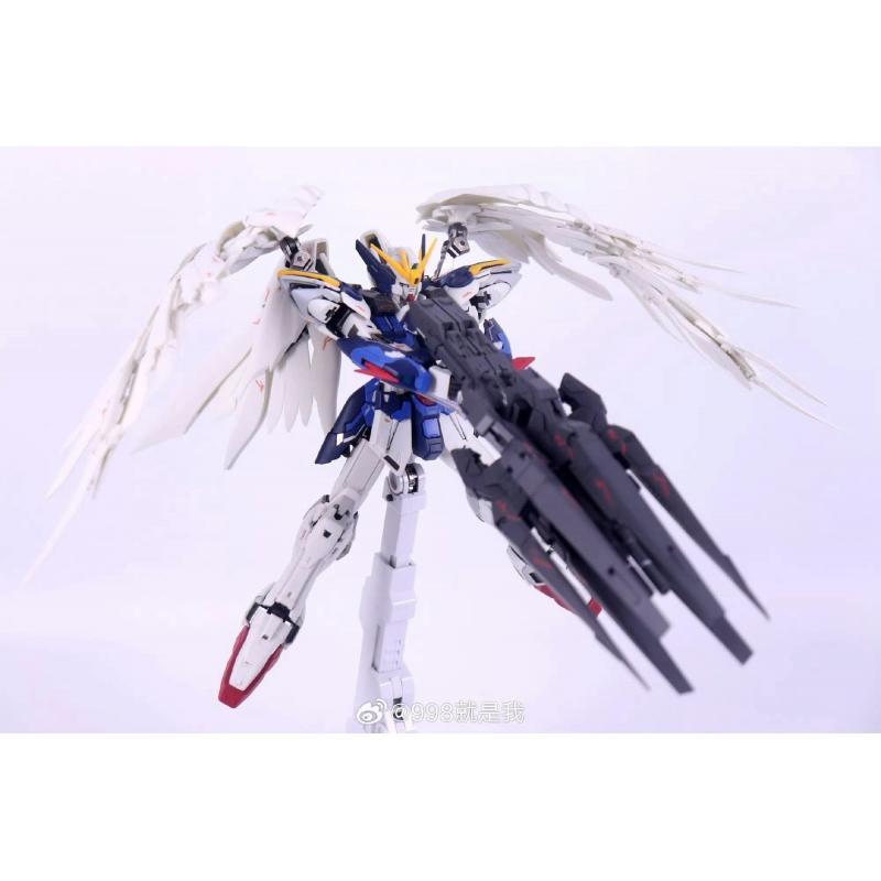 Daban 8840 Wing Gundam Zero EW model kit with Alloy Metal Inner frame