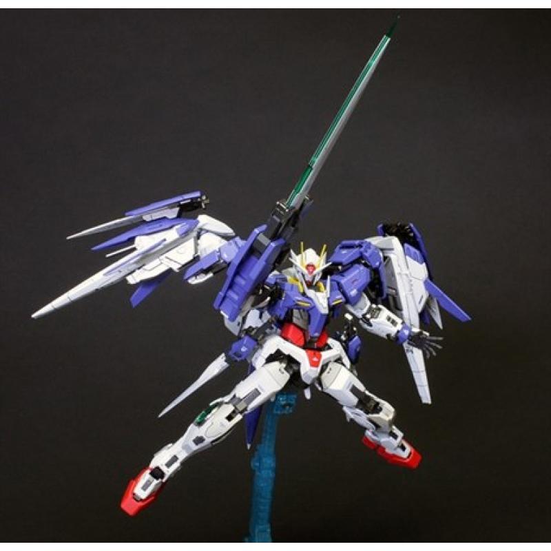[018] RG 1/144 Gundam 00 Raiser