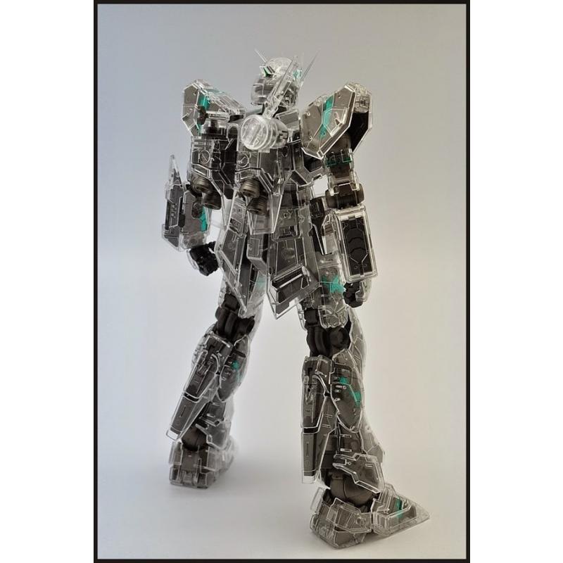 MG 1/100 Nu Gundam Ver KA (EXPO Limited Mechanical Clear Ver.)