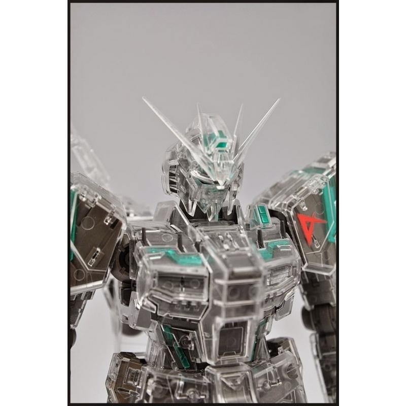 MG 1/100 Nu Gundam Ver KA (EXPO Limited Mechanical Clear Ver.)