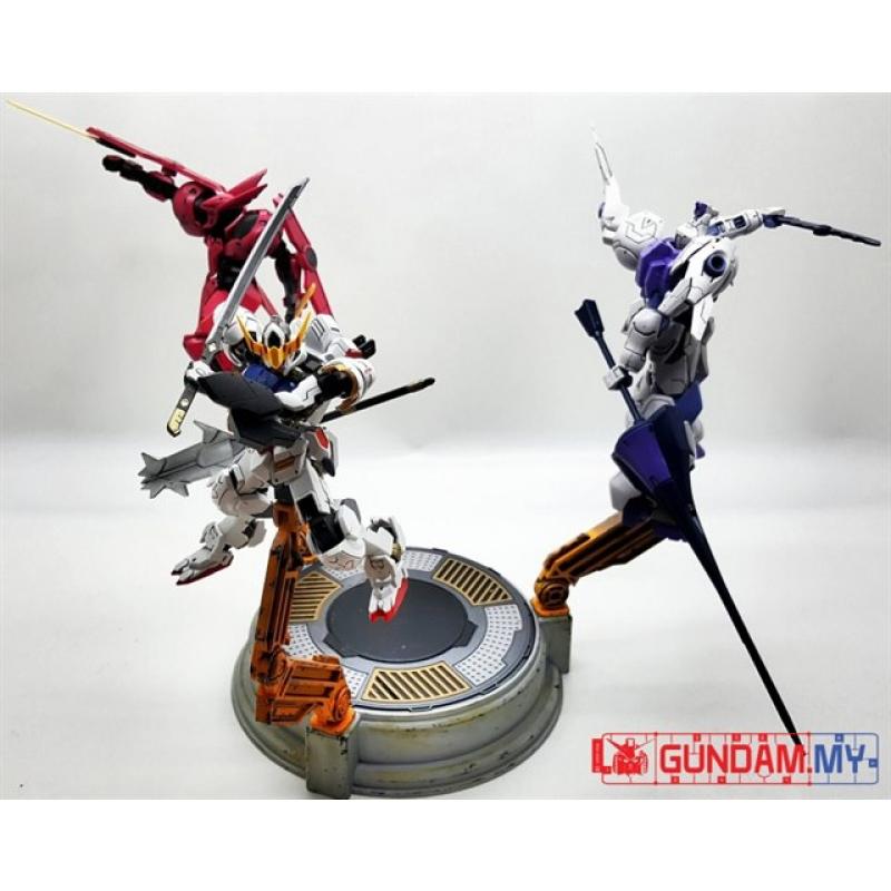 Anubis multi function base for 1/144