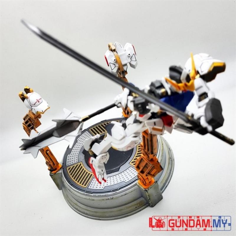 Anubis multi function base for 1/144