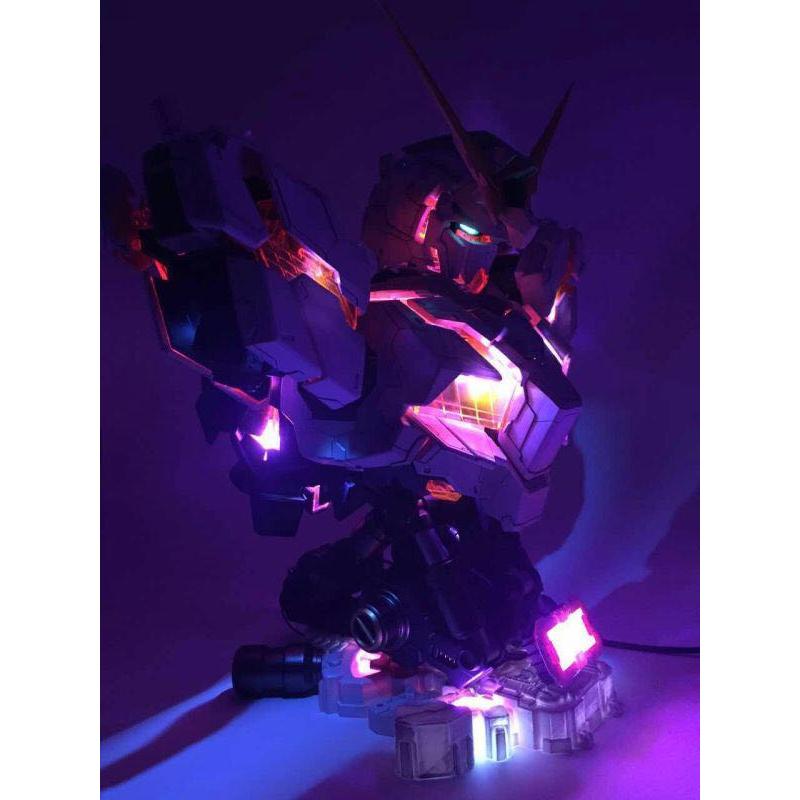 [Gundam Head] Yihui 1/35 RX-0 Gundam Unicorn Head Bust (Red Psycho Frame)