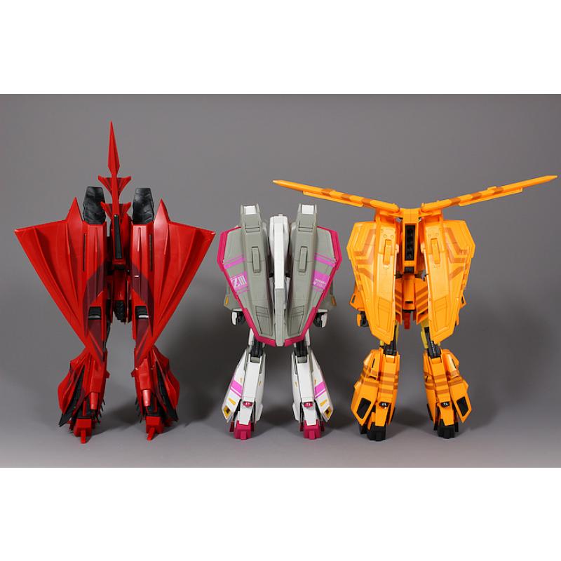 P-Bandai Exclusive: MG 1/100 Zeta Gundam III P2 Type Red Zeta