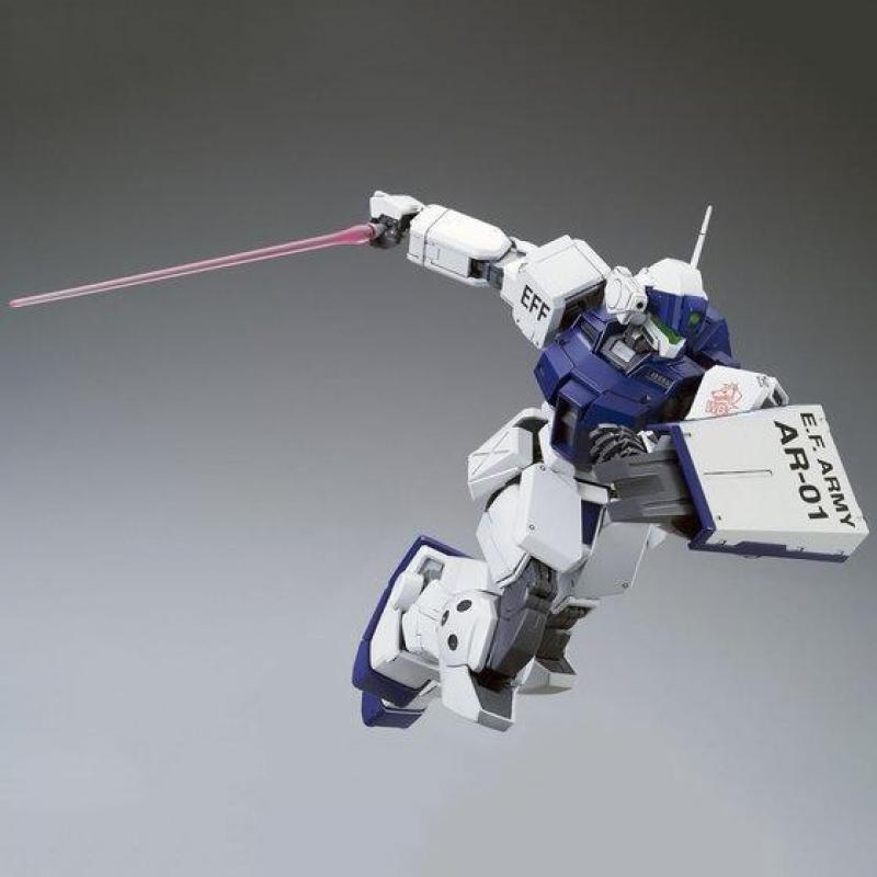 P-Bandai Exclusive: MG 1/100 GM Sniper II (White Dingo Team)