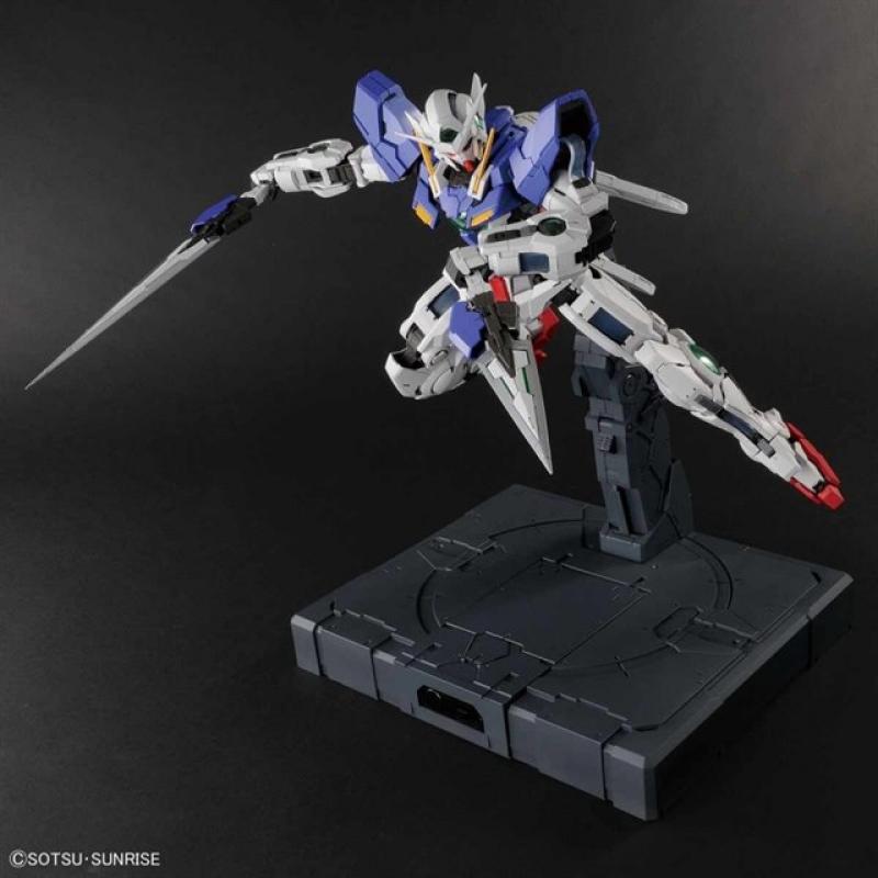 PG Gundam Exia (Without LED)