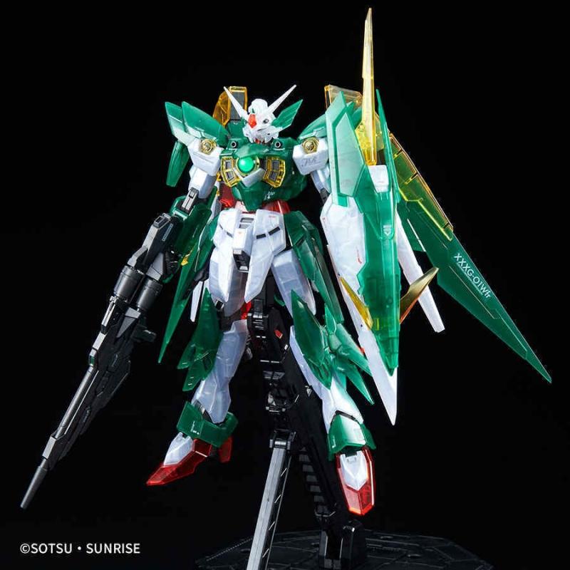 [EXPO] MG 1/100 Gundam Fenice Rinascita Clear Colour