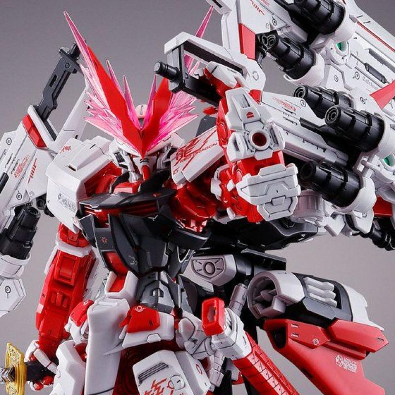 P-Bandai: MG 1/100 Gundam Astray Red Dragon