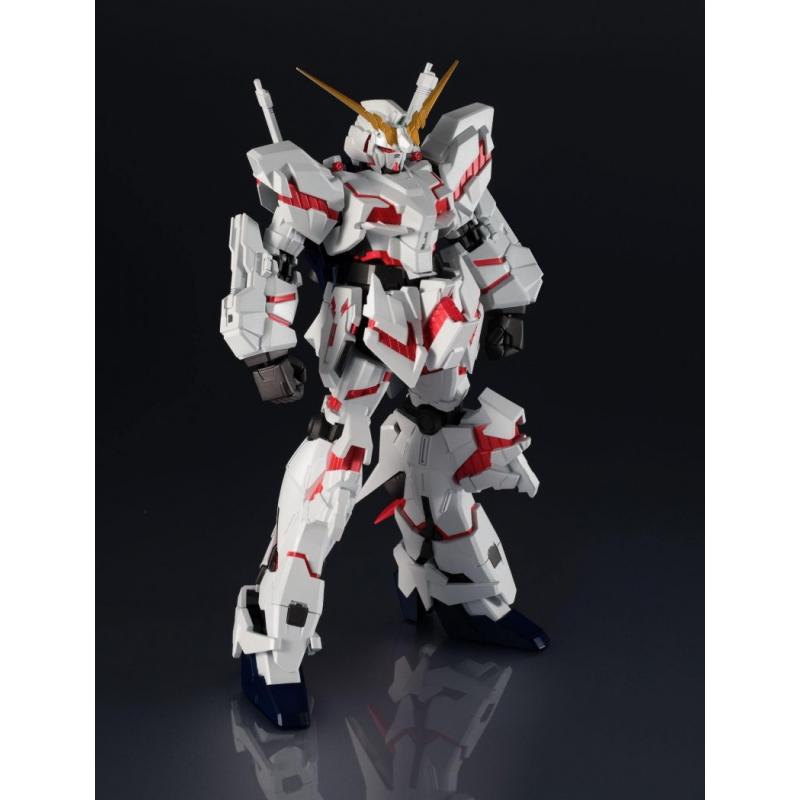 Tamashii Nations GundamUniverse 3in1 - RX-0 Unicorn Gundam, RX-78-2 Gundam & Wing Gundam
