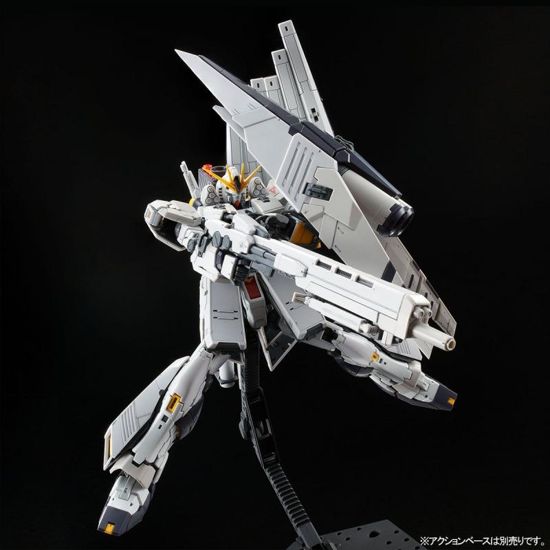 P-Bandai: RG 1/144 nu Gundam HWS