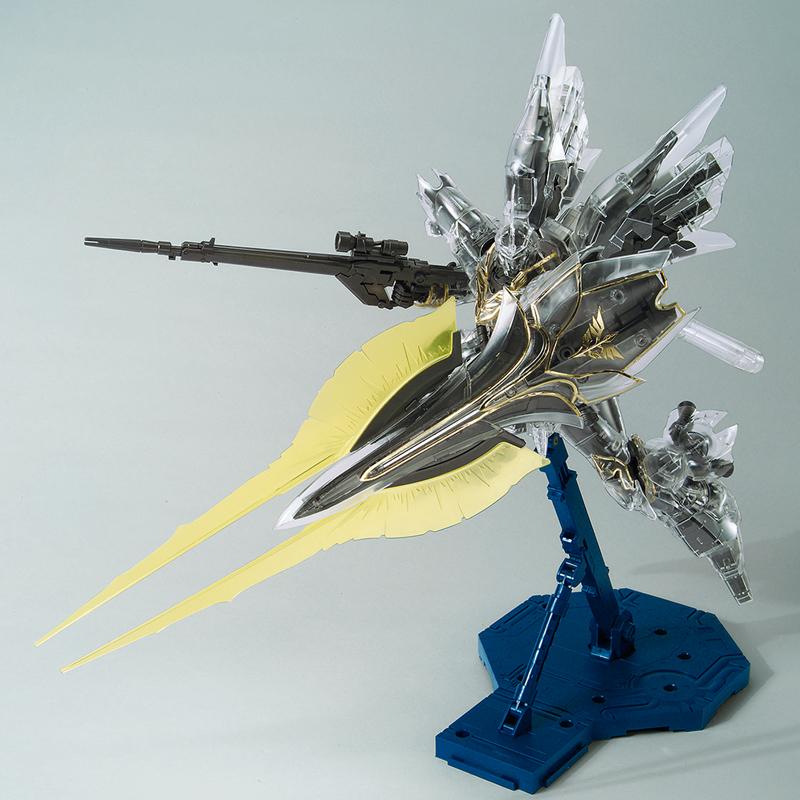 BANDAI MG 1/100 THE GUNDAM BASE LIMITED SINANJU (MECHANICAL CLEAR)