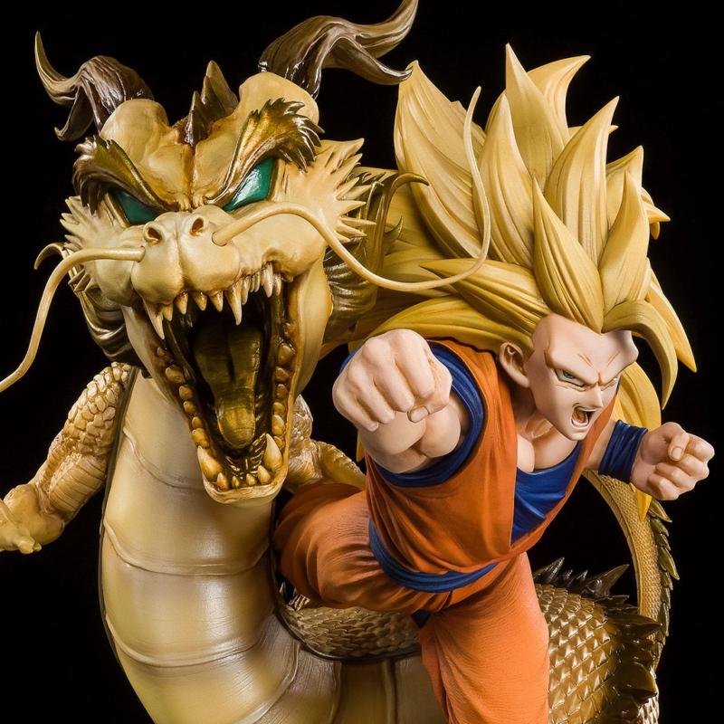 Figuarts ZERO [EXTRA BATTLE] SUPER SAIYAN 3 SON GOKU -Dragon fist explosion-