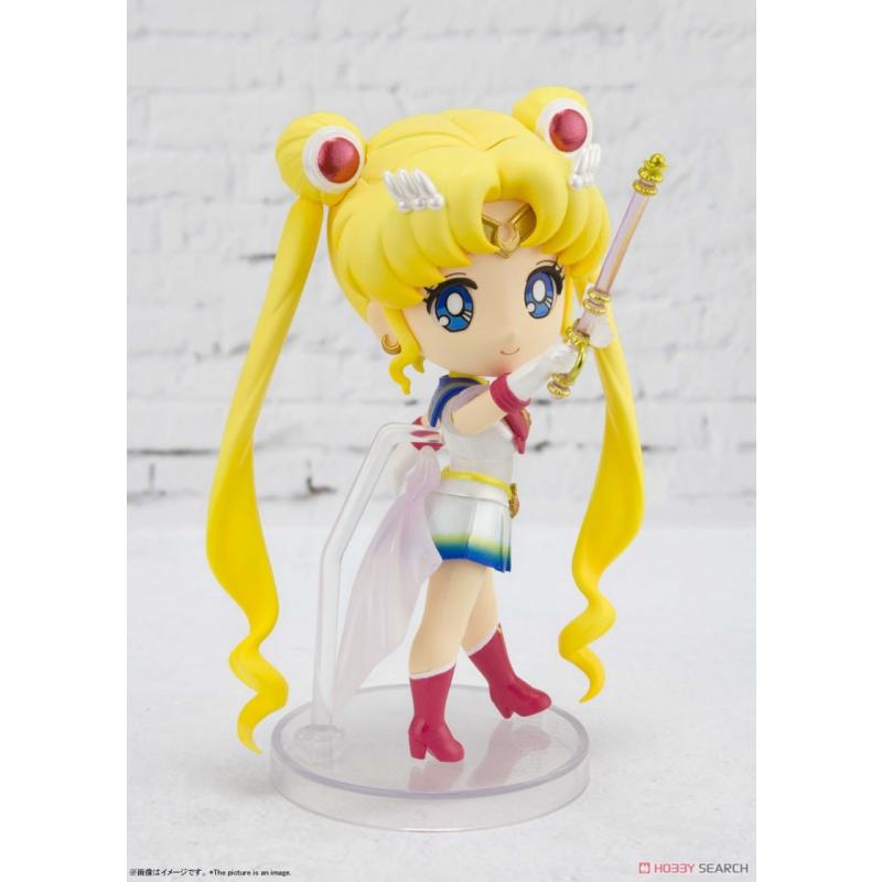 [Tamashii Nations] Figuarts Mini Super Sailor Moon (Eternal Edition)