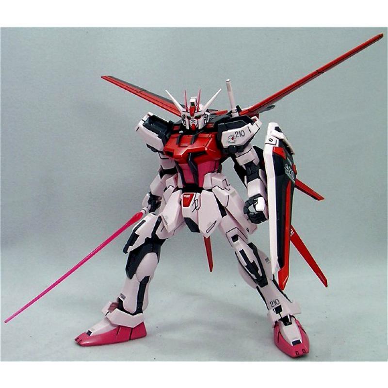 MG 1/100 Strike Rouge Gundam