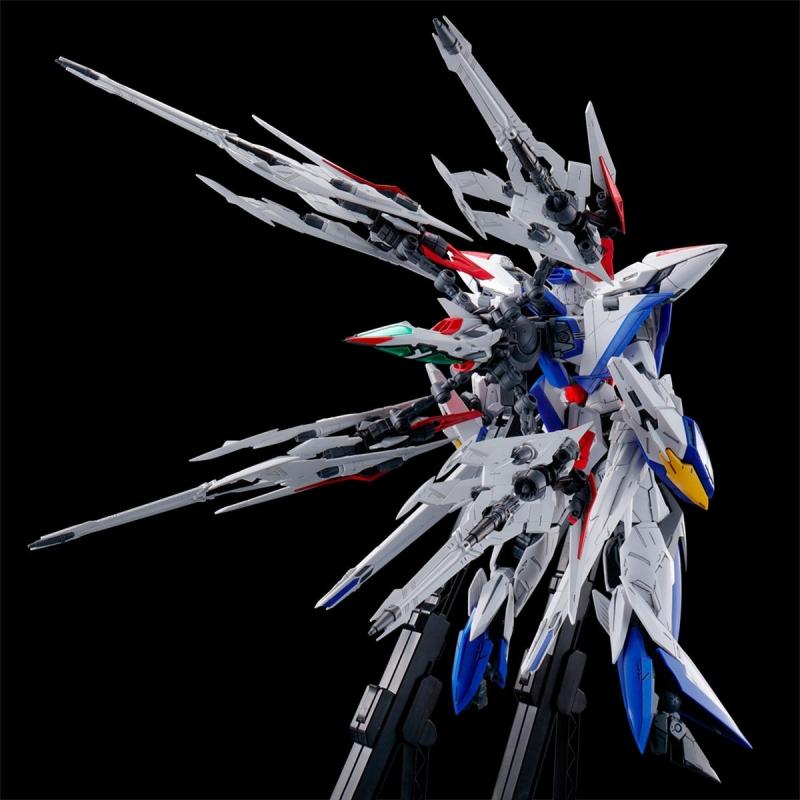 P-Bandai Exclusive: MG 1/100 Maneuver Striker for ECLIPSE Gundam