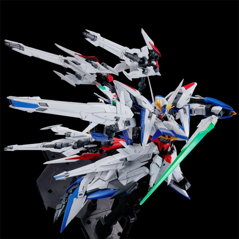 P-Bandai Exclusive: MG 1/100 Maneuver Striker for ECLIPSE Gundam