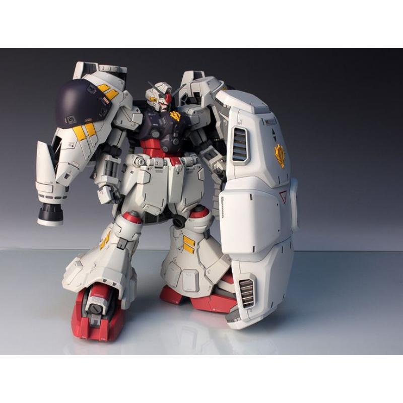 MG 1/100 RX-78GP02A Gundam Physalis