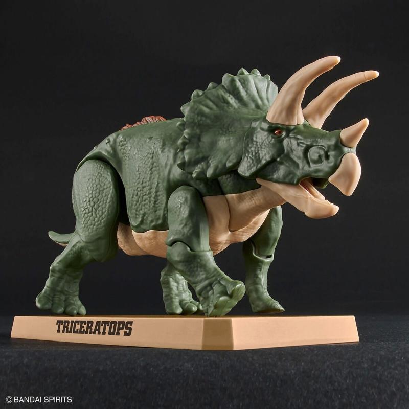 [02] Plannosaurus Triceratops Dinosaur Plastic Model
