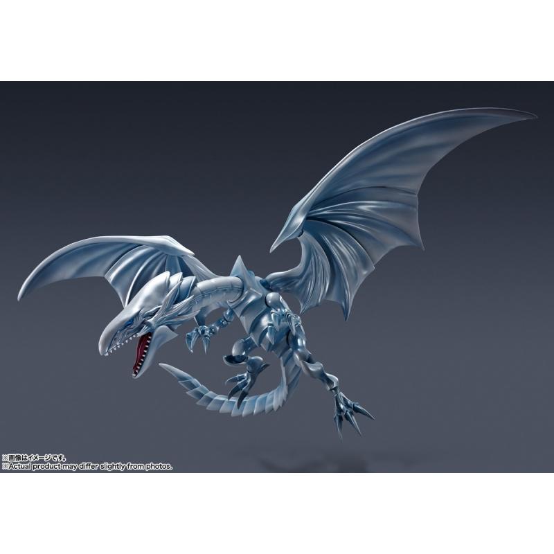 S.H.MonsterArts Blue Eyes White Dragon