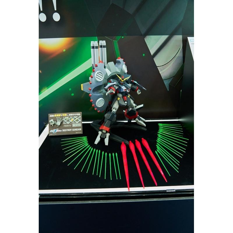 HG 1/144 Destroy Gundam