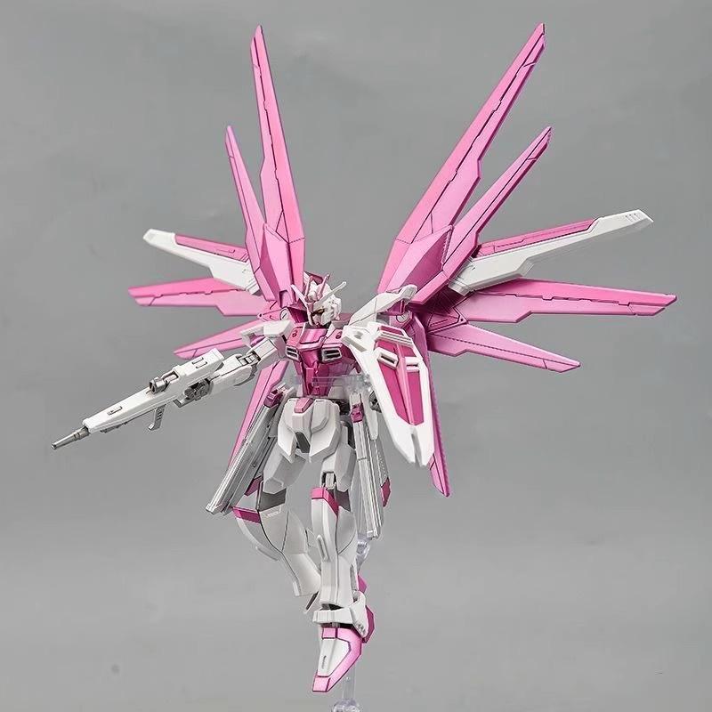 Gao Gao GaoGao HGUC 1/144 #192A Pink Freedom Fighter Gundam