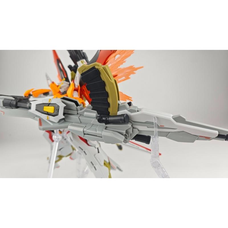 Third Party 258B HG 1/144 Destiny Gundam Spec II (Heine Westenfluss Custom) + Zeus Silhouette (Non-Bandai)