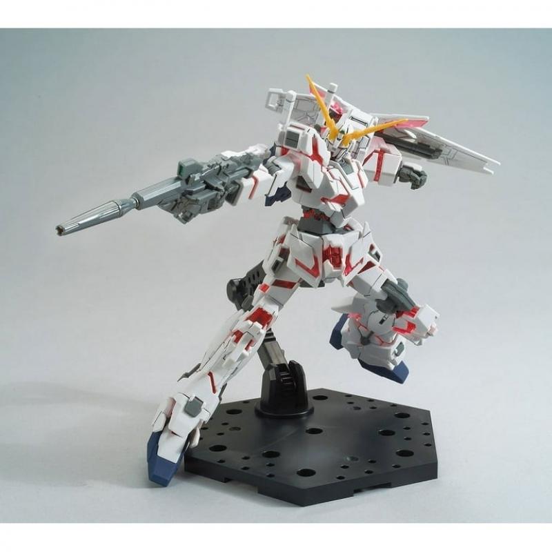 SD, BB, EG, HG and RG Gundam Action Base 5 Tapak Gundam XH-554 (Black)