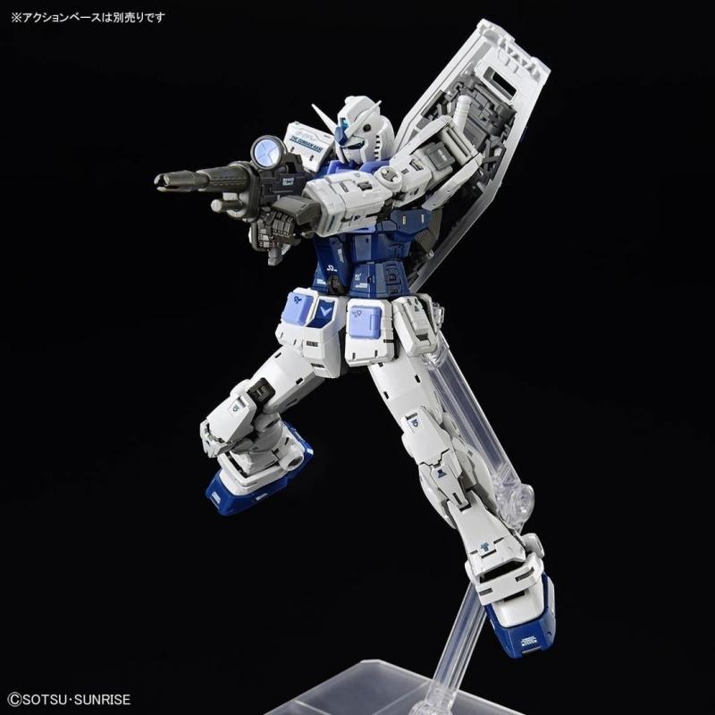 Bandai RG 1/144 RX-78-2 Gundam Ver.2.0 [Gundam Base Color]
