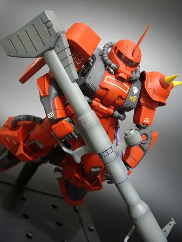 MG 1/100 MS-06S Zaku II (Johnny Ridden Custom) Ver.2.0 | Bandai